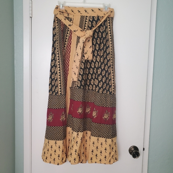 Source Unknown Dresses & Skirts - Made In India Boho Festival Stylized Print Wrap Around Maxi Skirt 100% Cotton